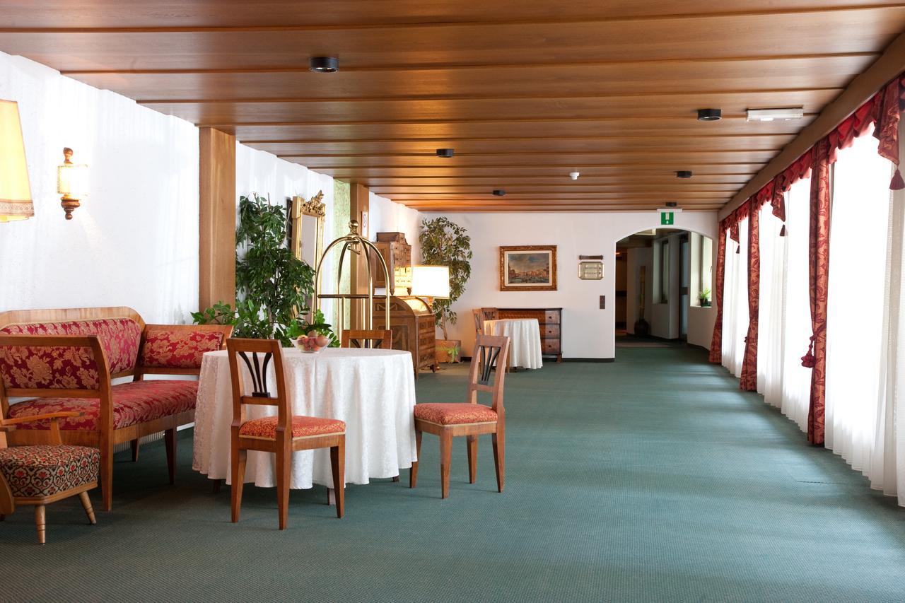 Hotel Grüner Baum Bresanona Exterior foto