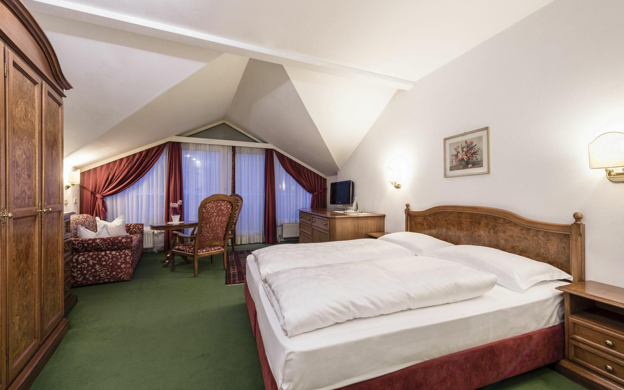Hotel Grüner Baum Bresanona Exterior foto